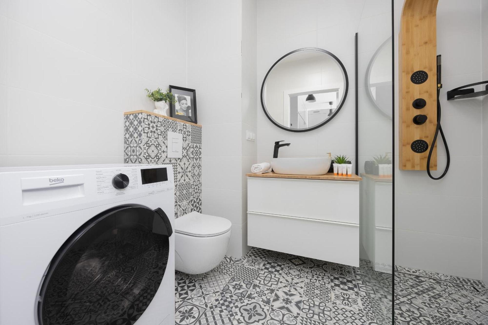Metro Targowek One Bedroom For 4 With Furnished Balcony By Renters * Warsaw